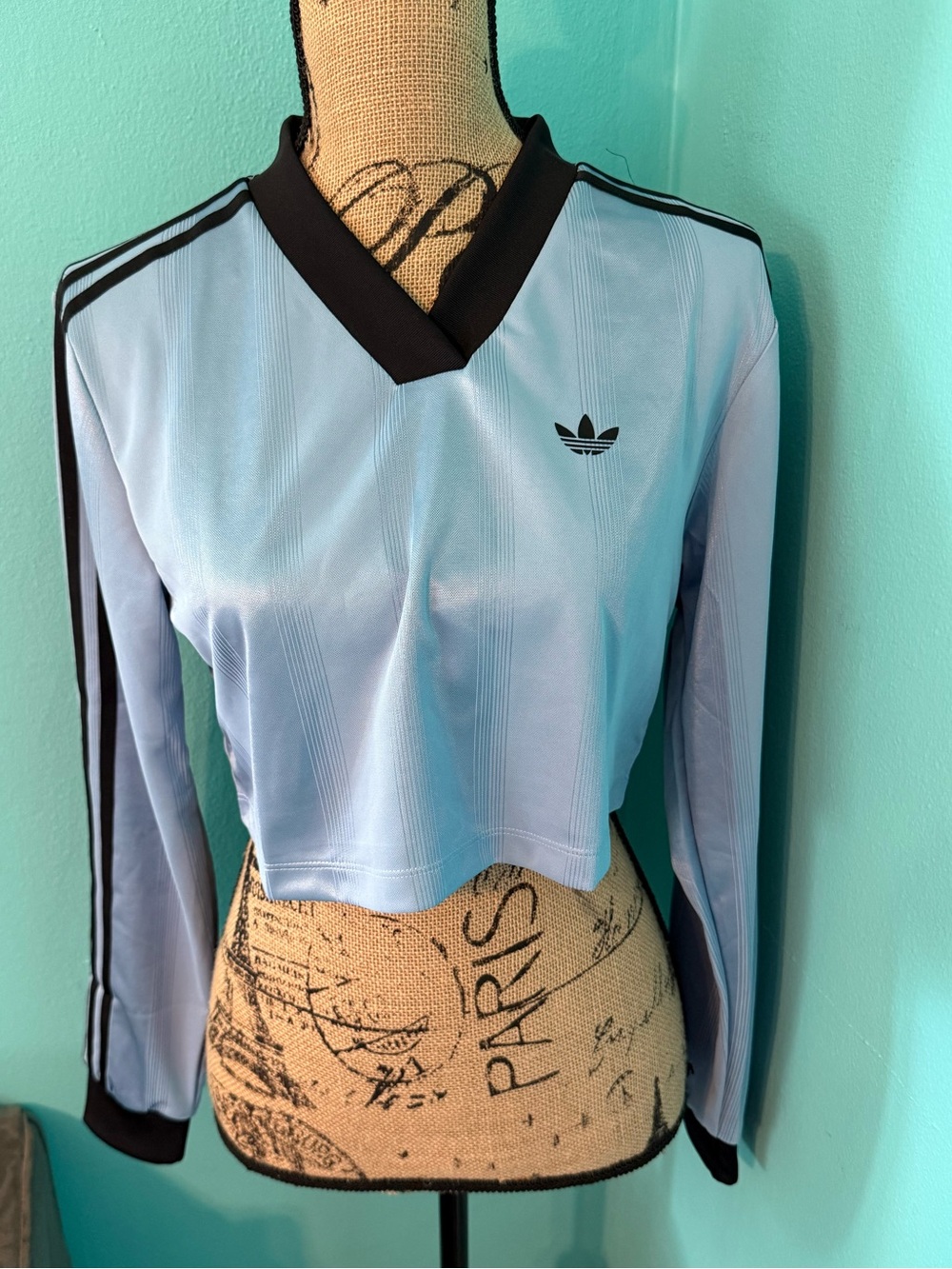 NWT Women’s Adidas Jacquard LS Long Sleeve Cropped Top Size XS